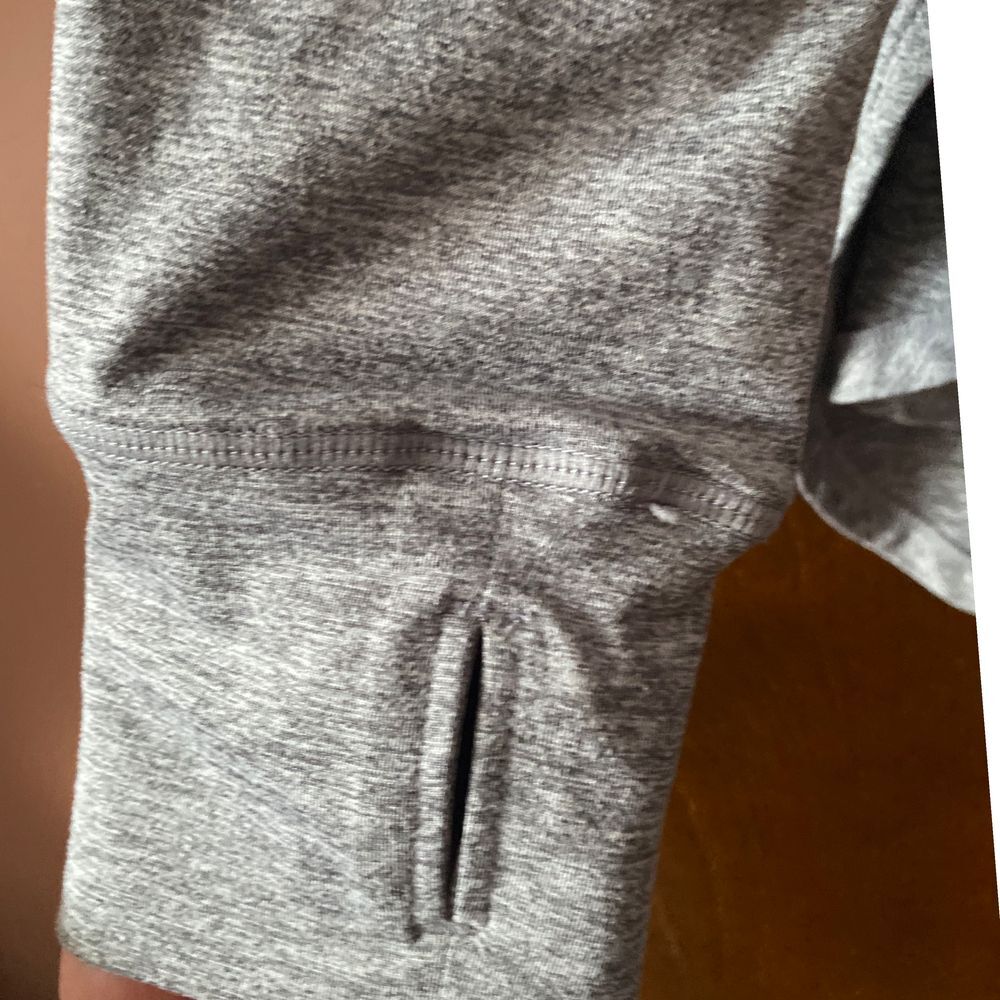 Reebok Women's Lightweight Cowl Neck Athletic Pullover Hoodie Athleisure Top LG - Picture 3 of 5